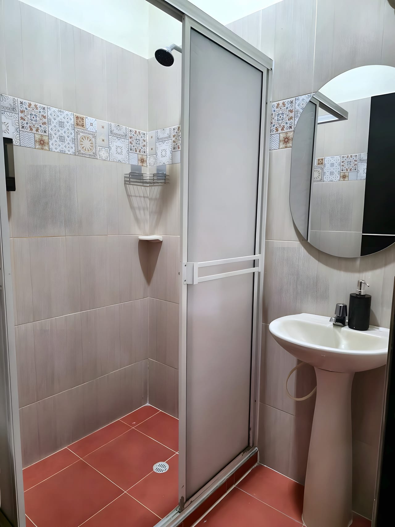 Baño con ducha